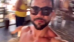 eu passei trinta anos implorando a deus que ele me levasse, depois desse dia eu tomei a decisao mais dificil da vida, me tornar da forma como sempre me sentir e imaginei ser, hoje sou feliz em viver