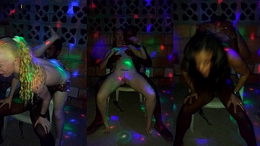 strip-tease duplo em alcobaça/Bahia chupando duas gatas - lorrany exotica e eliane furacao