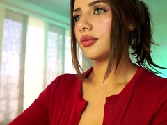 Amateur Webcam Babes Going Solo