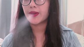 Asian girl takes on the challenge of smoking two cigarettes simultaneously every day for a month 0904 – Day 4 YANGTUI 4K