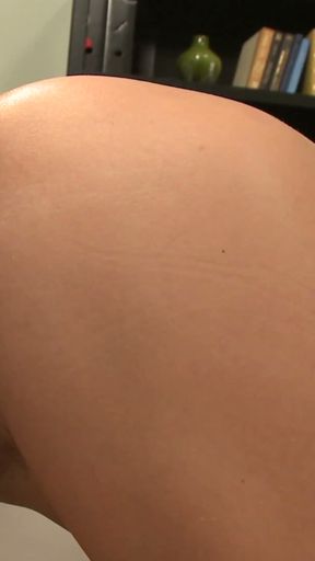 Dianna Doll Gets A Massive Facial From A Massive Dick That   Clip 3