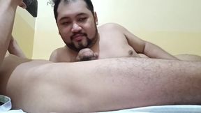 Pinutukan Sa Muka Ng Tamod