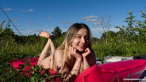 Fairytale Elsa's amateur smut