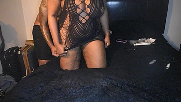 Thick BBW Cheating Hotwife Getting Her Pussy Devoured And Deep-Throating BBC Sloppy