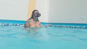 Underwater lesbian sex with my stepmom and stepsister