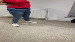 Ballbusting Slave T In My White Trainers