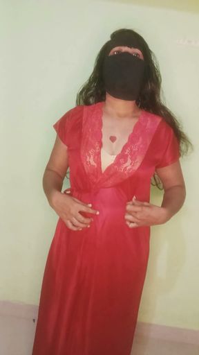 Desi Indian Tamil girl Seduced show her body