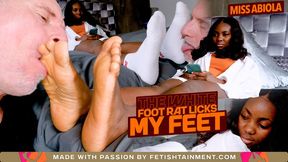 The white foot rat is now licking my feet! (Feet Licking and Sock Licking with Miss Abiola ) - 640p wmv