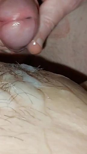 Stepson ejaculates a lot of sperm on his stepmom's pussy after fucking her   Clip 1
