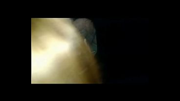 Fui na casa de swing e aproveitei muito no gloryhole chupei muito pau e levei gozada na cara