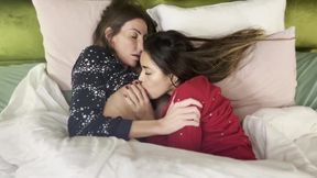 Lesbian Wake up Good Morning Scissoring Vid with Anouk