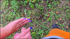 The stepmother holds her stepson&#039;s cock while he pees on her hand