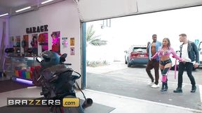 Leather, Chains N' Pussy Juice Hayley Davies / Brazzers
