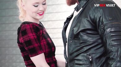 Polish Babe Gets Railed By Her Biker BF - VIP SEX VAULT