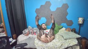 Female dogstyle posing for males