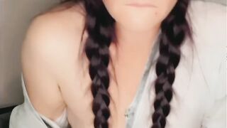 Bae MILF has multiple orgasms while chilling herself and watching. Noisy groaning orgasm.