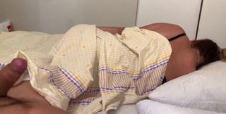 Jerking off While Stepmom Is Naked and Then She Wake up