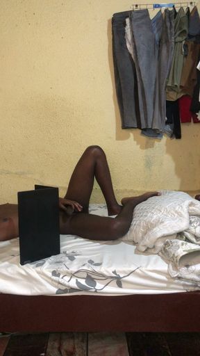 Watching porn Just before I start sMASThTURBATING