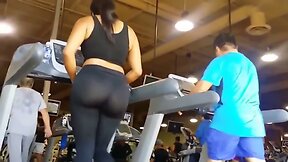 Big Ass Babe Gets Down & Dirty in Naughty Workout Session!