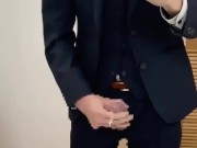 ges_katu 結婚式帰りにスーツで立ちオナニー 巨根からこぼれるザーメン デカマラ スーツ