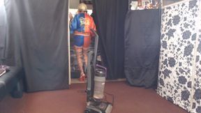 Harley Quinn slut vacuuming