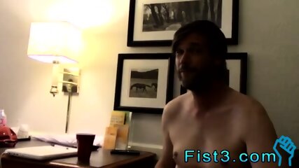 Self fist gay Kinky Fuckers Play & Swap Stories