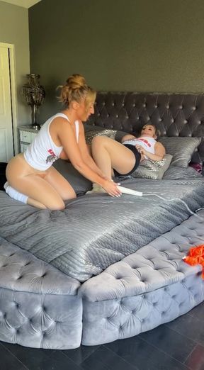 Two Wet MILFs Scissor Until They Squirt