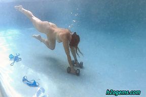 Carissa Underwater Morning Workout