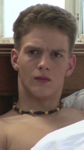 Exclusive video Bareback: Horny college gays have thressome sex until they cum