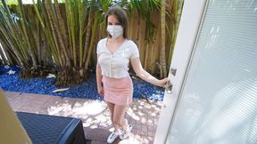 ”Giving twat for a place to stay in lockdown”