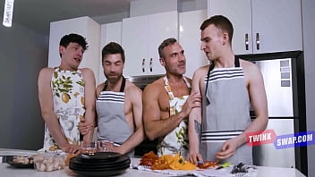 Hot Men in Aprons Have a Horny Foursome in the Kitchen - Manuel Skye, Edward Terrant, Ryan Jacobs, Only Matt