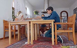 Healthy competition, Blanche Bradburry, Nicole Love