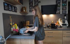 Doggy Style Sex While Washing Dishes!!