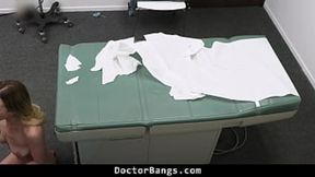 Sweet Patient Trusts Doctor's Care Fully - Doctorbangs