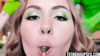 TeenGroupSex.com - Naomi Blue and Serena Avery's cum swapping oral fest