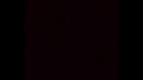 Escuchando los ricos gemidos mi vecina siendo infiel y termina en un orgasmo