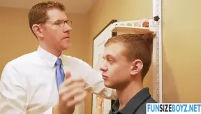 Ian Gets Sucked and Fucked by His Doctor in Steamy Gay Anal Session