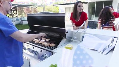 A Family Fourth Of July Party With Lots Of Sex In The Backyard Before Some Burgers