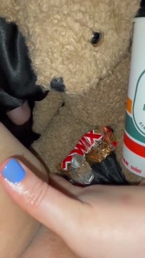 EXTREME HARDCORE KINKY FOOD FETISH-ARA PORN-SAUDI AMATEUR MASTURBATE-ARABIAN SNOWWHITE-LOS ANGELES G