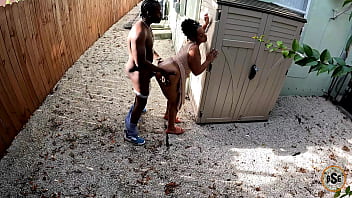 Black Couple Got Caught Fucking Outside on Camera