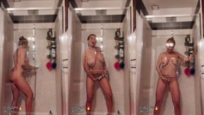 une douche avec moi?