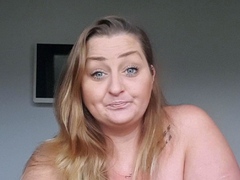 Big boobs milf masturbates with her dildo