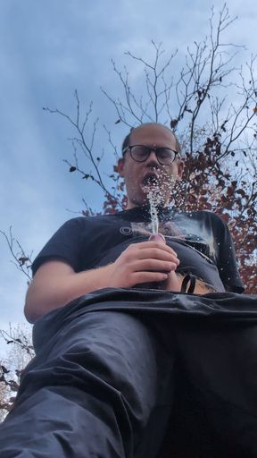 Nicely pissed on the T shirt and cum jerked off on it