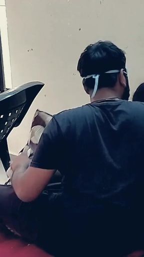 Sauteli bahen ne ke pichhe chupke se boy friend ke saath chudai karvai.   Clip 2