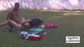 em campo com gabigol, ele socou as bolas no meu cuzinho