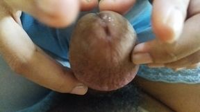 LOVELY MASSAGER PLAY WITH MY PRECUM