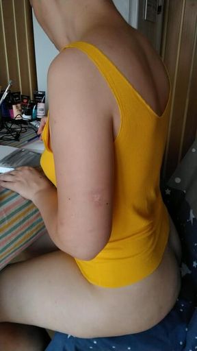 Painting a nude of myself, while being half nude