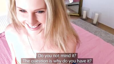 Blonde MILFs make a lesbian amateur sex tape - Girlfriends XXX