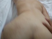 gostosa sendo comida por trás