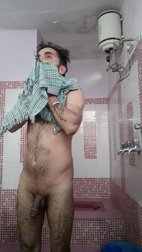 Desi indian hairy man enjoy shower